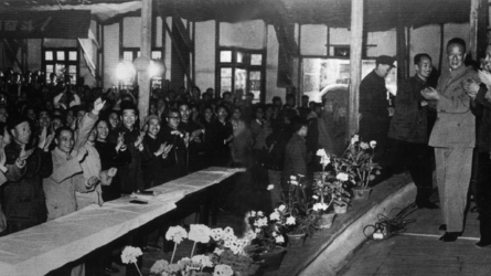 1961年5月1日，毛泽东同志视察上海电机厂